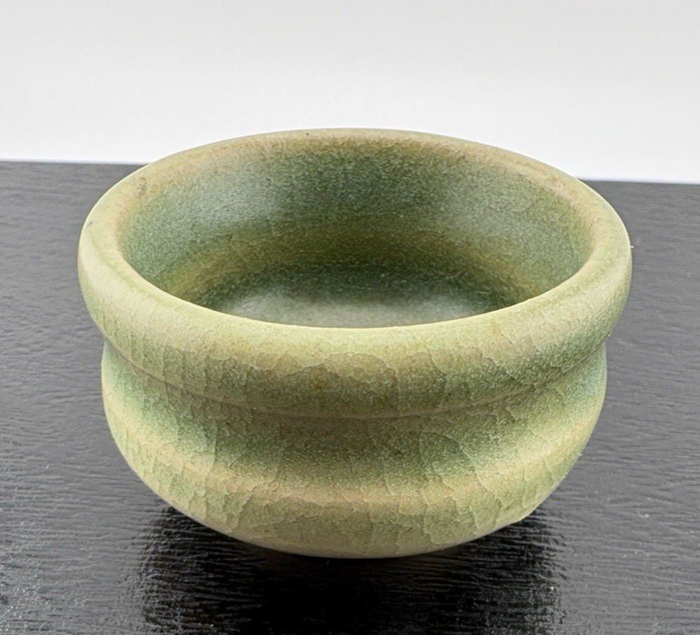 Soma-Yaki Celadon Tea Cup Crackle Glaze Porcelain Fukushima Japan w Makers Mark